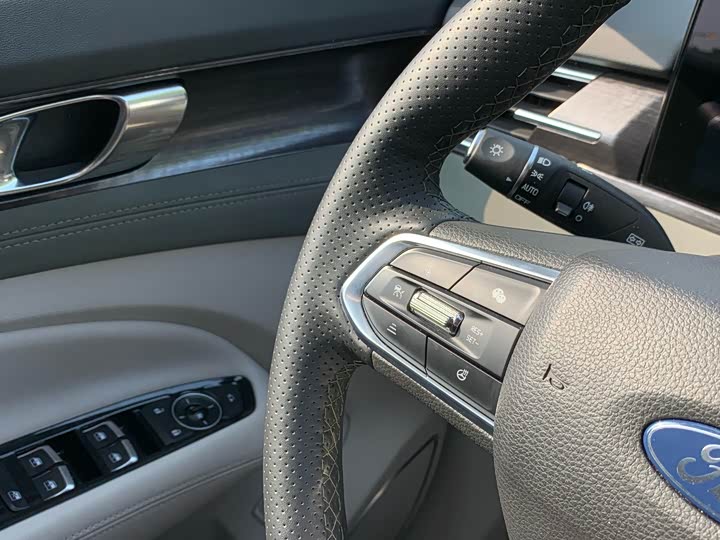 Ford Equator Hybrid 2025 2025款 尊领型PLUS