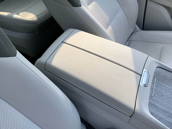 Ford Equator Hybrid 2025 2025款 尊领型PLUS