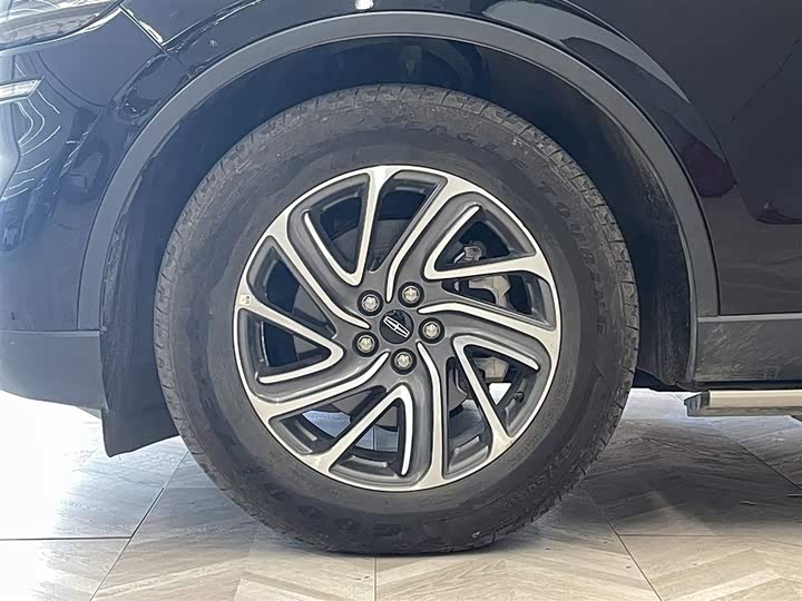 Lincoln Aviator 2023 2023款 3.0T V6 四驱尊享巡航版 六座