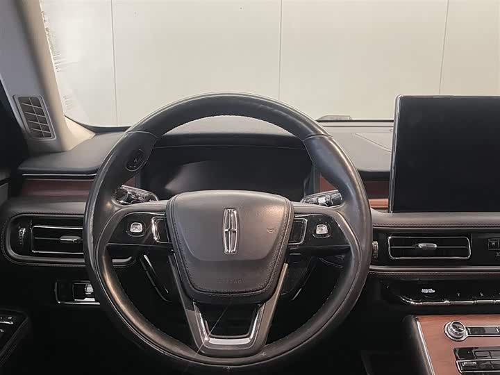 Lincoln Aviator 2023 2023款 3.0T V6 四驱尊享巡航版 六座