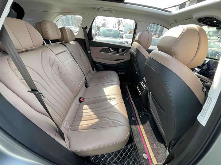 Chery Tiggo 8L 2024 2024款 2.0T 两驱尊贵版 5座