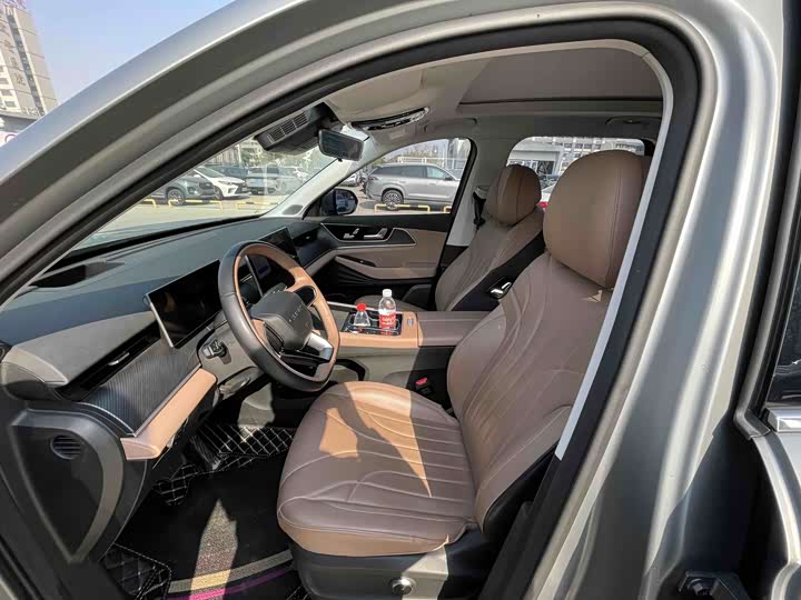 Chery Tiggo 8L 2024 2024款 2.0T 两驱尊贵版 5座