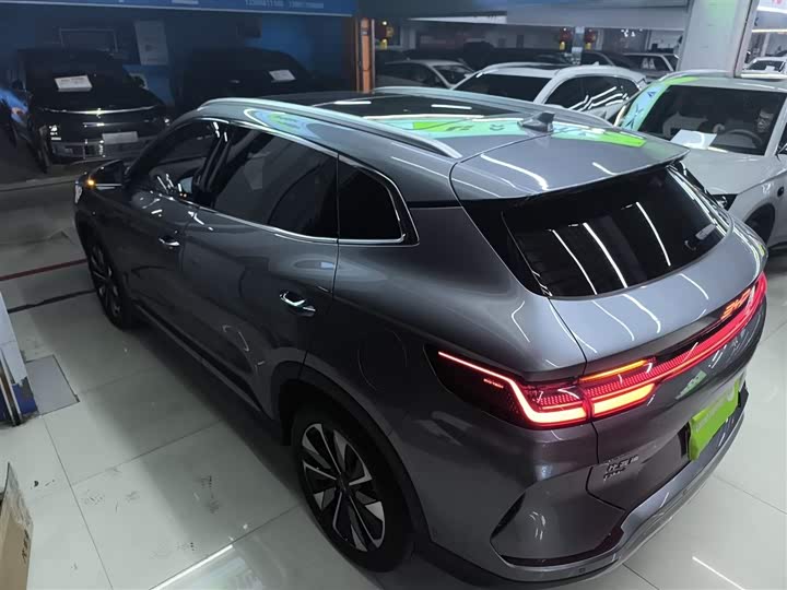 2025 BYD Song Plus Hybrid/EV