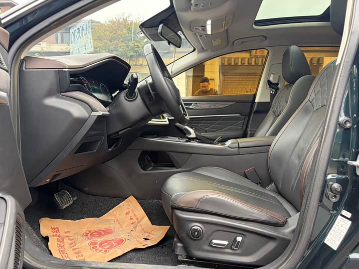 Dongfeng Aeolus Yixuan Max 2022 2022款 1.5T 超帅潮爸版