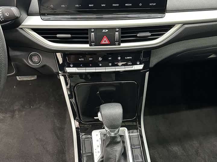 Kia K3 2021 2021款 改款 1.5L CVT时尚版