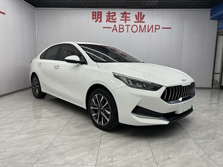 Kia K3 2021 2021款 改款 1.5L CVT时尚版