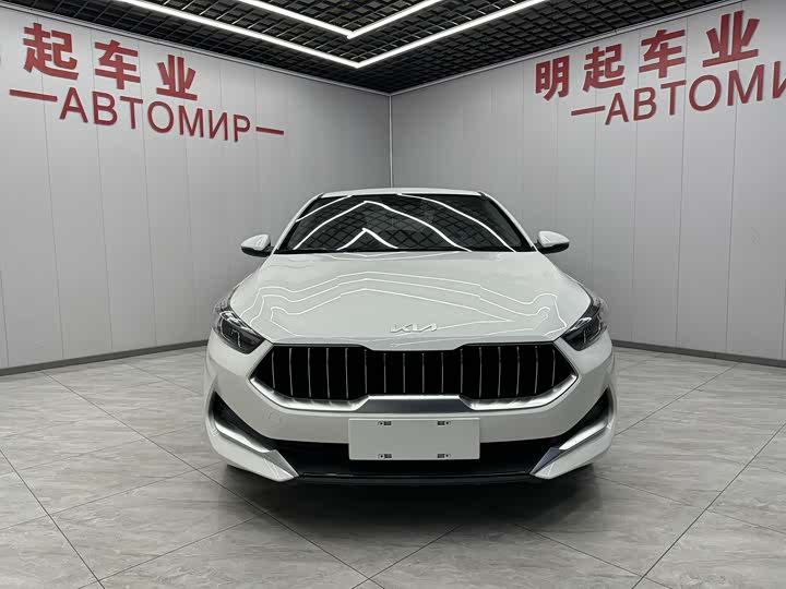 Kia K3 2021 2021款 改款 1.5L CVT时尚版