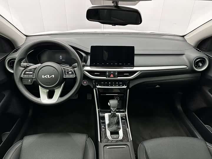 Kia K3 2021 2021款 改款 1.5L CVT时尚版