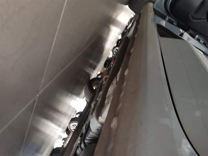 Geely Emgrand 2025 2025款 第4代 1.5L CVT尊贵型