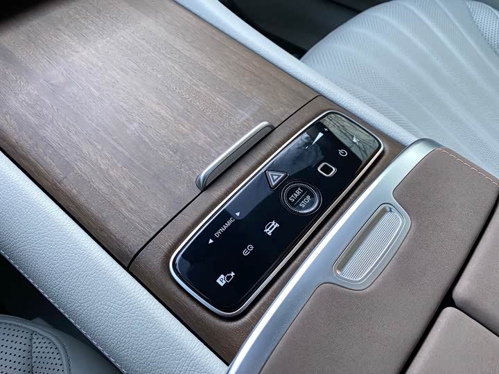 Mercedes-Benz EQS 2022 2022款 450+ 先锋版