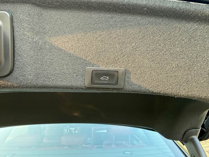 Hongqi H5 2025 2025款 1.5T DCT玄影版