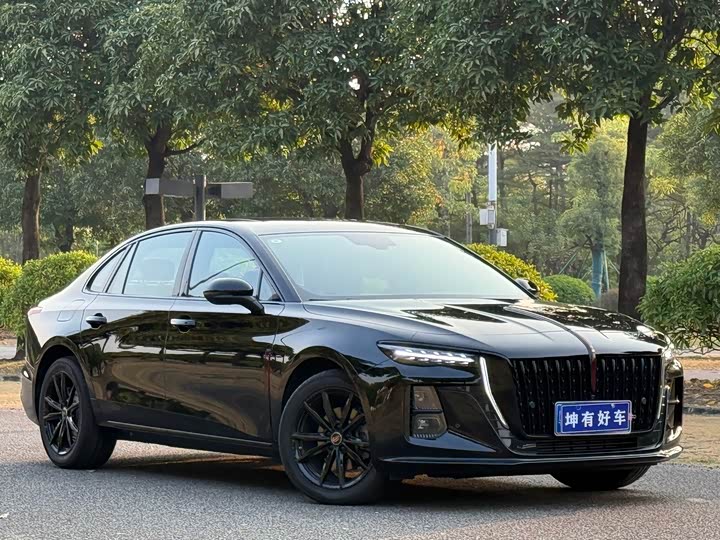 2025 Hongqi H5