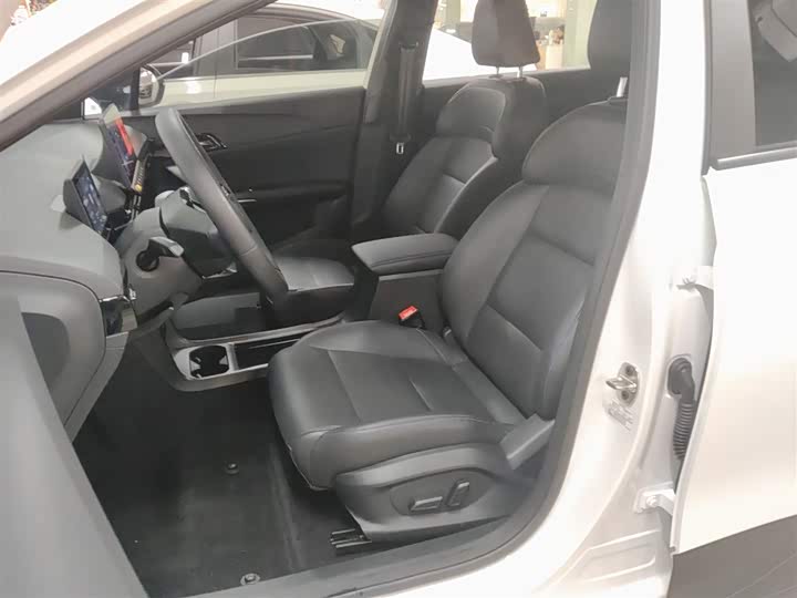 MG Motor 4 EV 2023 2023款 415km 出海冠军版