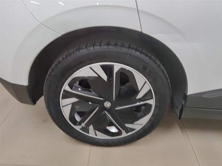 MG Motor 4 EV 2023 2023款 415km 出海冠军版