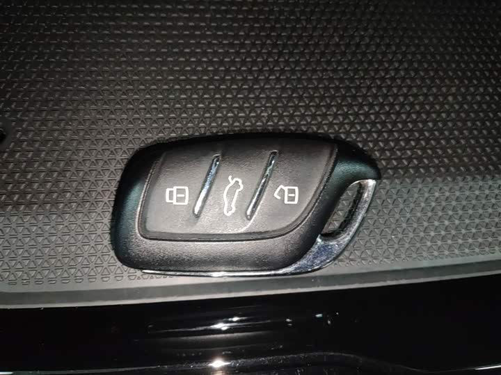 MG Motor 4 EV 2023 2023款 415km 出海冠军版