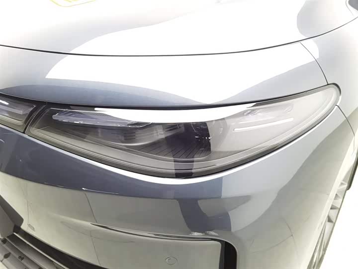 Leapmotor C16 2026 2026款 增程 280激光雷达智尊版 5座