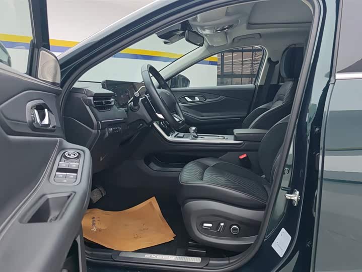 Exeed TXL 2023 2023款 400T 两驱星尊版