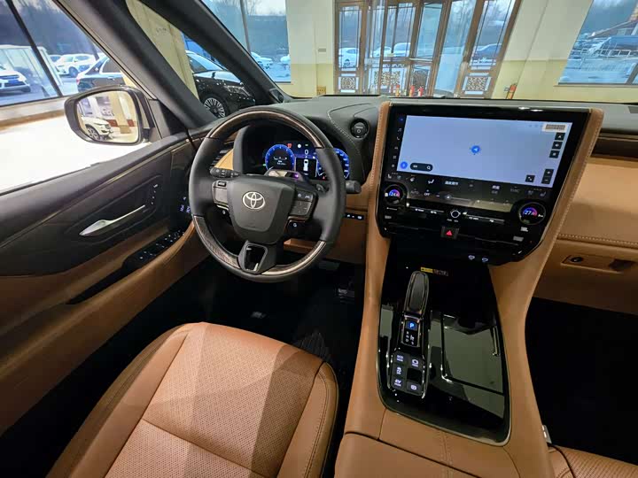 Toyota Alphard 2024 2024款 双擎 2.5L 臻享版