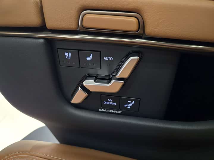 Toyota Alphard 2024 2024款 双擎 2.5L 臻享版