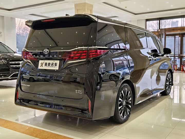 Toyota Alphard 2024 2024款 双擎 2.5L 臻享版