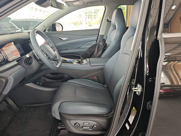 BYD Sea Lion 07 DM-i Hybrid 2025 2025款 150 领航+版