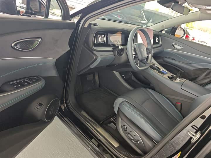 BYD Sea Lion 07 DM-i Hybrid 2025 2025款 150 领航+版