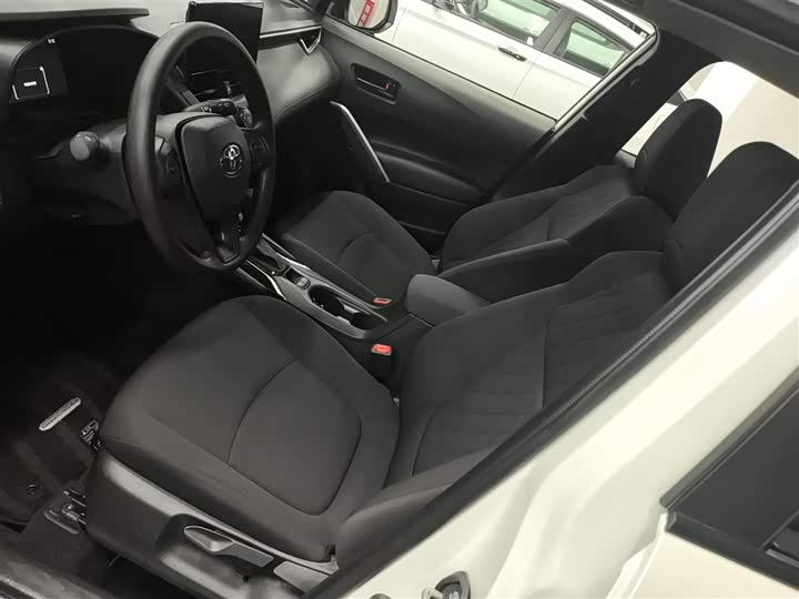 Toyota Corolla Cross 2024 2024款 2.0L 先锋版