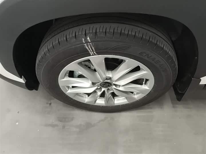 Toyota Corolla Cross 2024 2024款 2.0L 先锋版