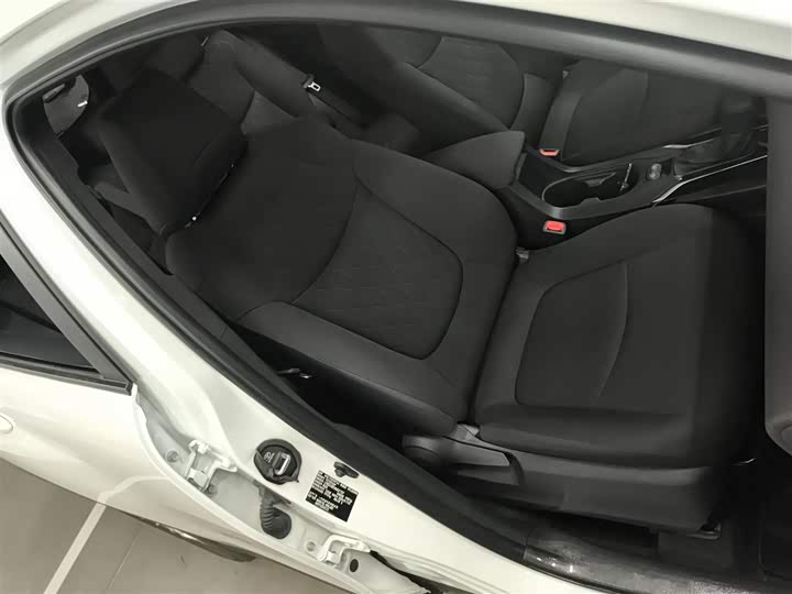 Toyota Corolla Cross 2024 2024款 2.0L 先锋版