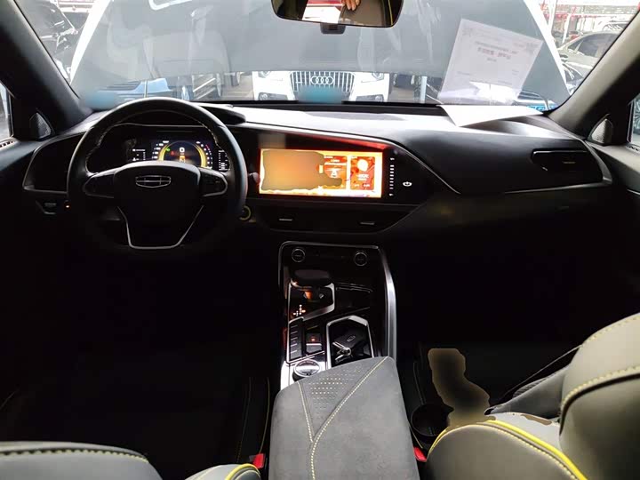 Geely Tugella S 2021 2021款 2.0TD DCT两驱闪电版