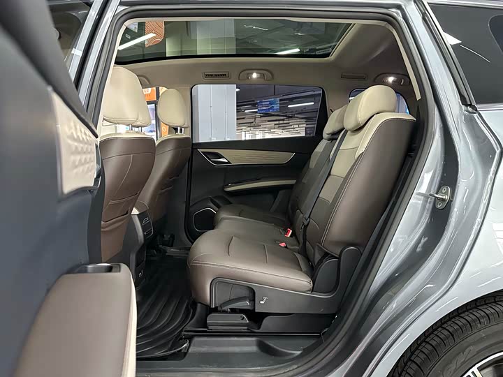 BYD Song Max Hybrid 2022 2022款 DM-i 105KM 旗舰型