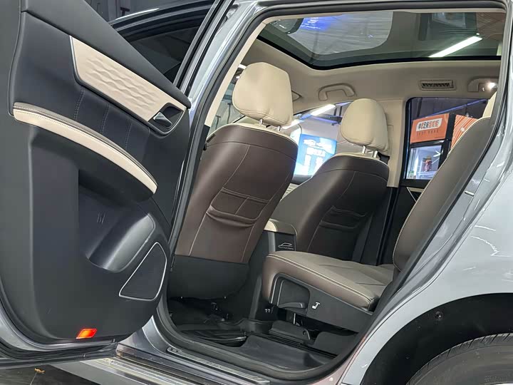 BYD Song Max Hybrid 2022 2022款 DM-i 105KM 旗舰型