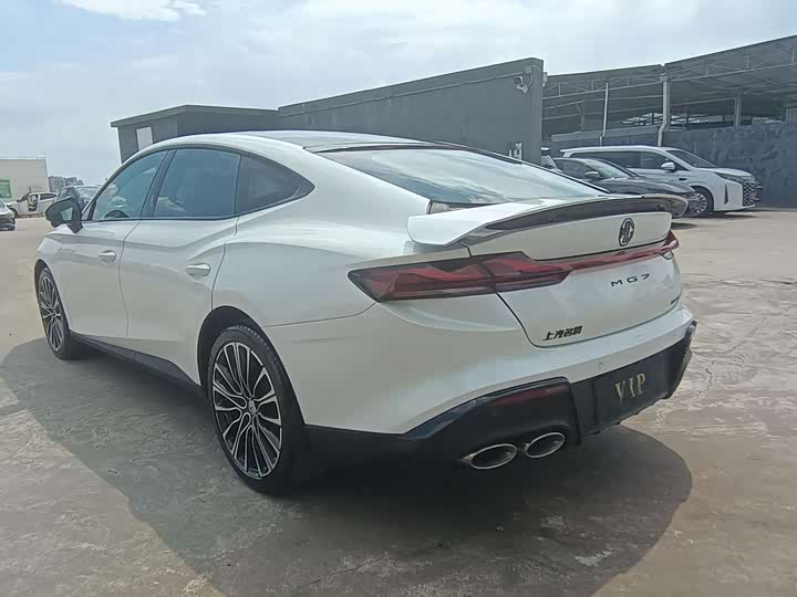MG Motor 7 2025 2025款 1.5T 300 DCT优雅版