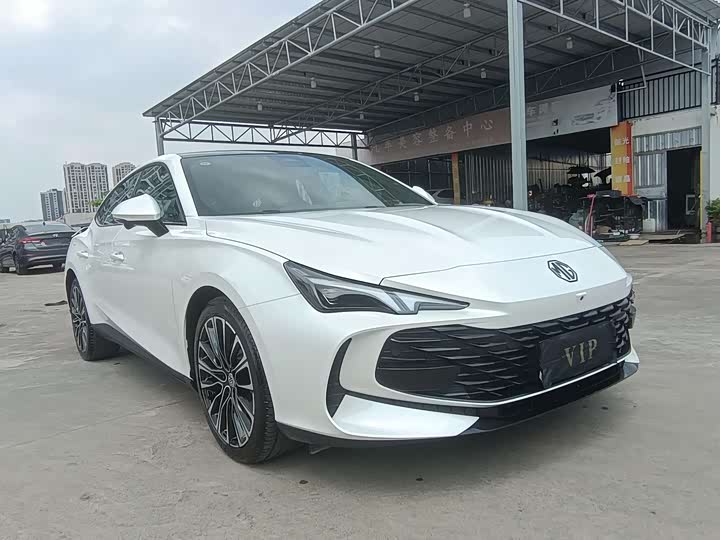 MG Motor 7 2025 2025款 1.5T 300 DCT优雅版