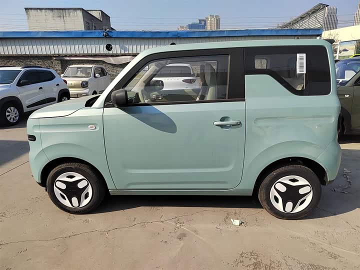 Geely Galaxy Panda Mini 2025 2025款 熊猫mini 210km 元气熊
