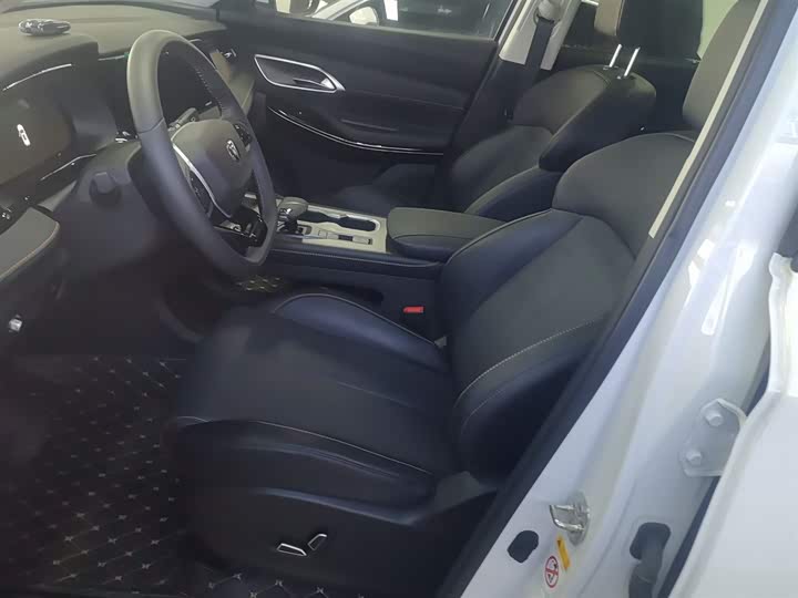 Changan X7 Plus 2024 2024款 1.5T 自动尊耀型 7座