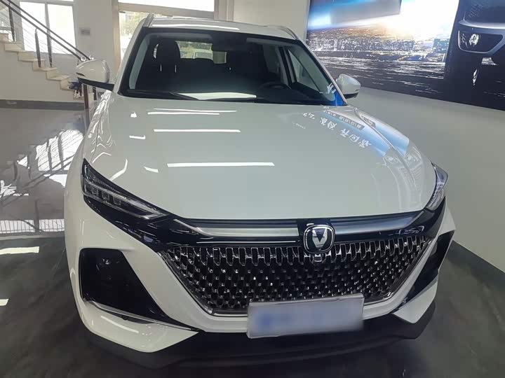 Changan X7 Plus 2024 2024款 1.5T 自动尊耀型 7座