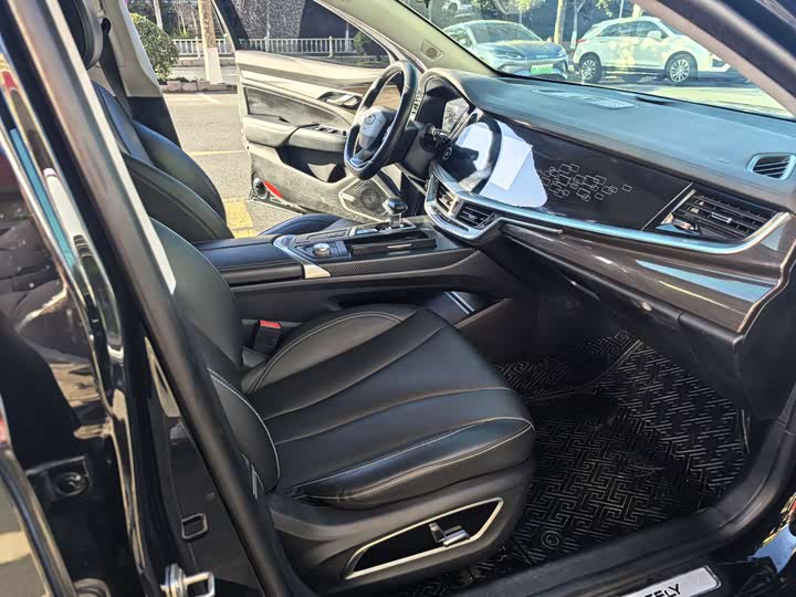 Geely Emgrand GT 2021 2021款 1.8T 领航版+