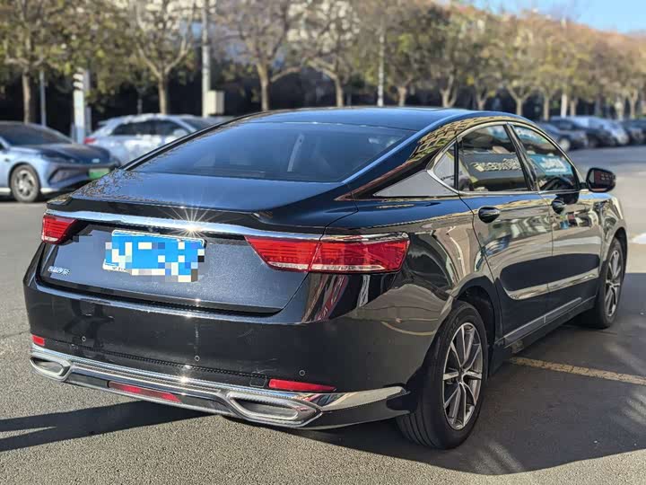 Geely Emgrand GT 2021 2021款 1.8T 领航版+