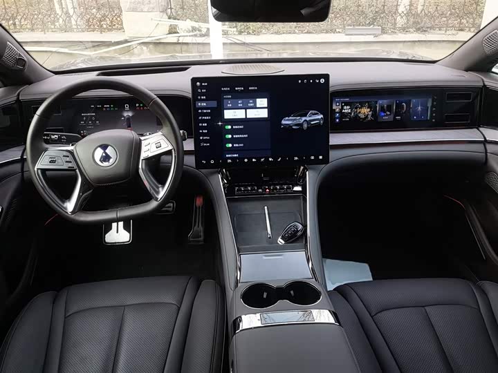 Denza Z9 2024 2024款 1100km 四驱Ultra版