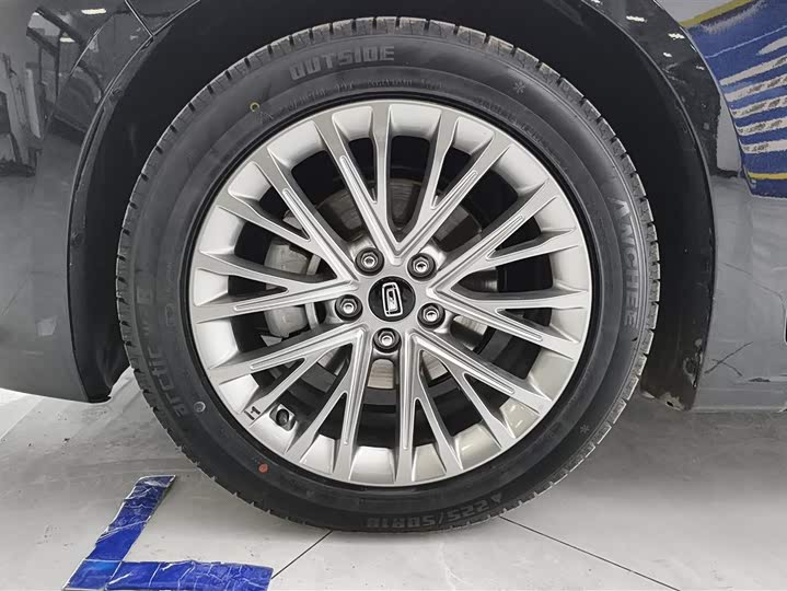 Bestune B70 2025 2025款 龙耀版 1.5T 质享型