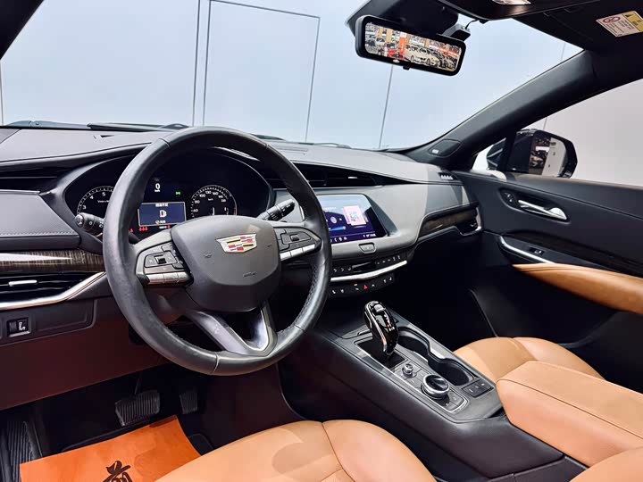 Cadillac XT4 2023 2023款 28T 两驱尊贵型
