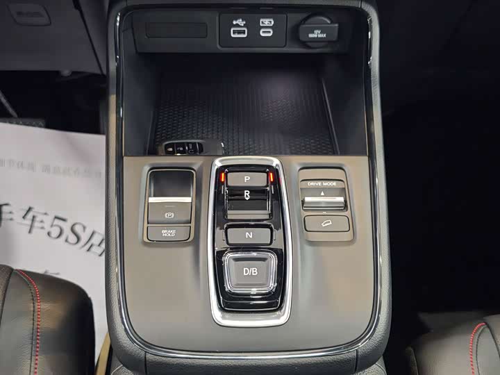 Honda Breeze 2025 2025款 e:HEV 两驱尊耀版