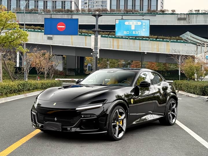 Ferrari Purosangue 2023 2023款 6.5L V12