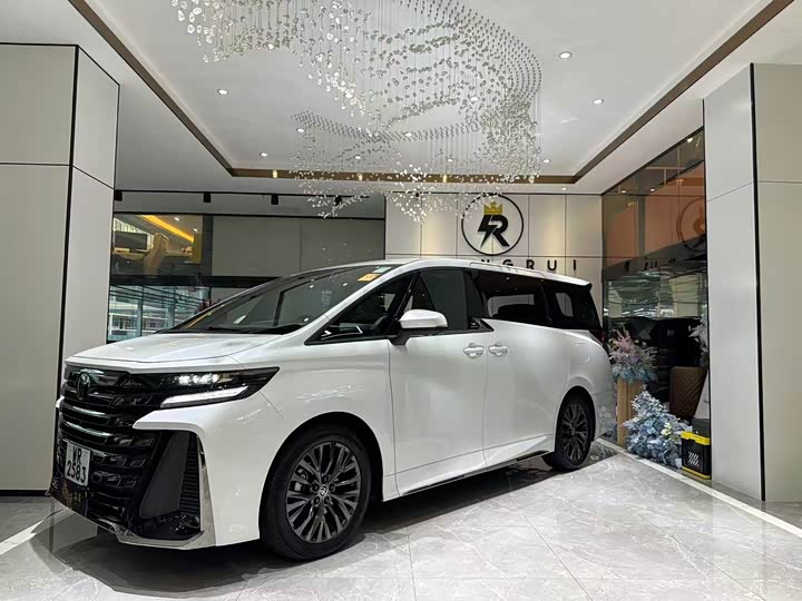 2025 Toyota Vellfire