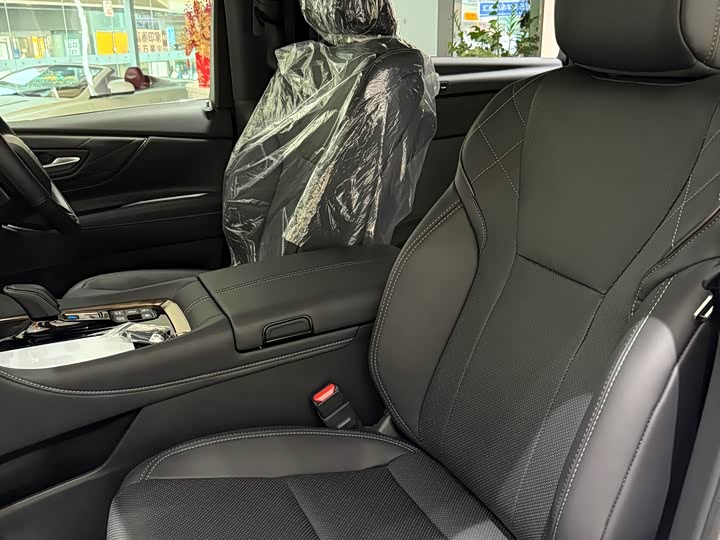 Toyota Vellfire 2025 2025款 皇冠 双擎 2.5L 墨金行政版