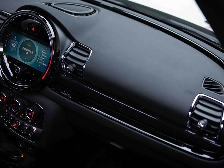 Mini Clubman JCW 2022 2022款 2.0T JOHN COOPER WORKS ALL-IN