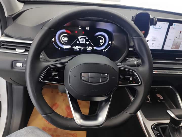 Geely Emgrand 2025 2025款 第4代 1.5L CVT龙腾版