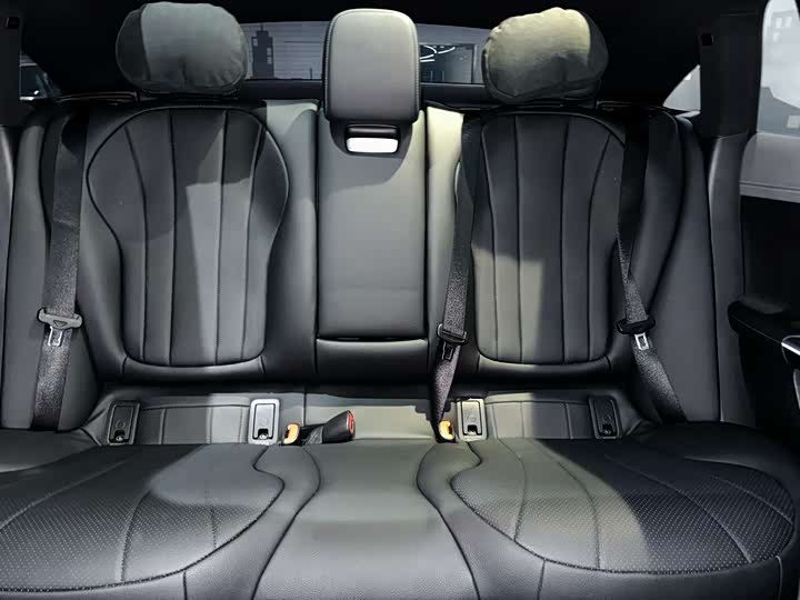 Mercedes-Benz EQE 2022 2022款 350 豪华版