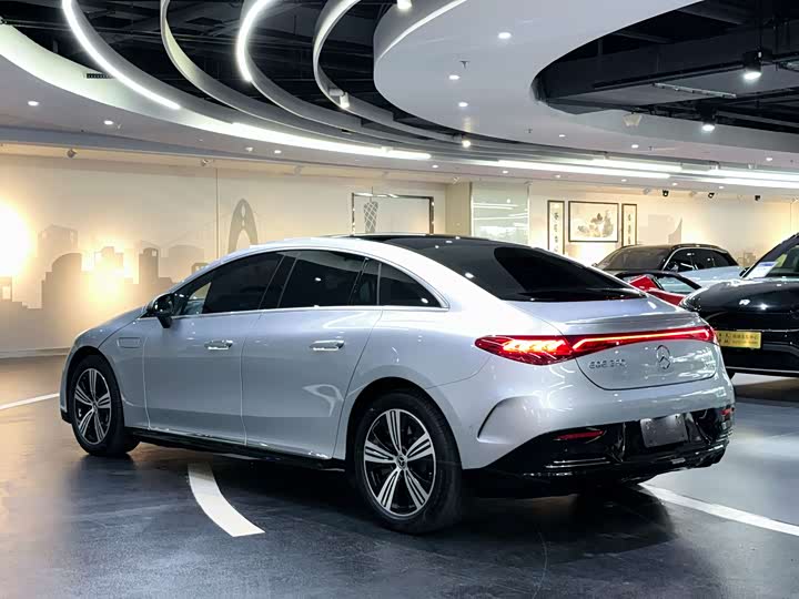 Mercedes-Benz EQE 2022 2022款 350 豪华版